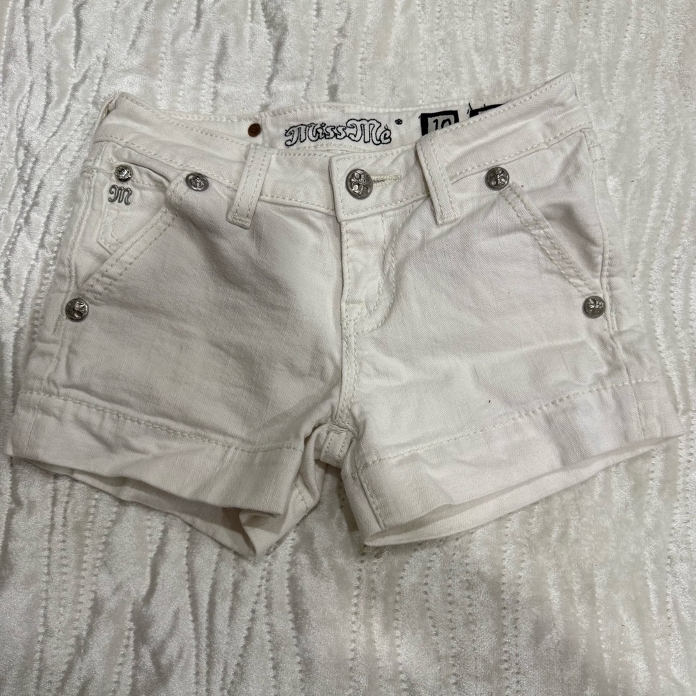 Miss Me White Denim Shortie Shorts